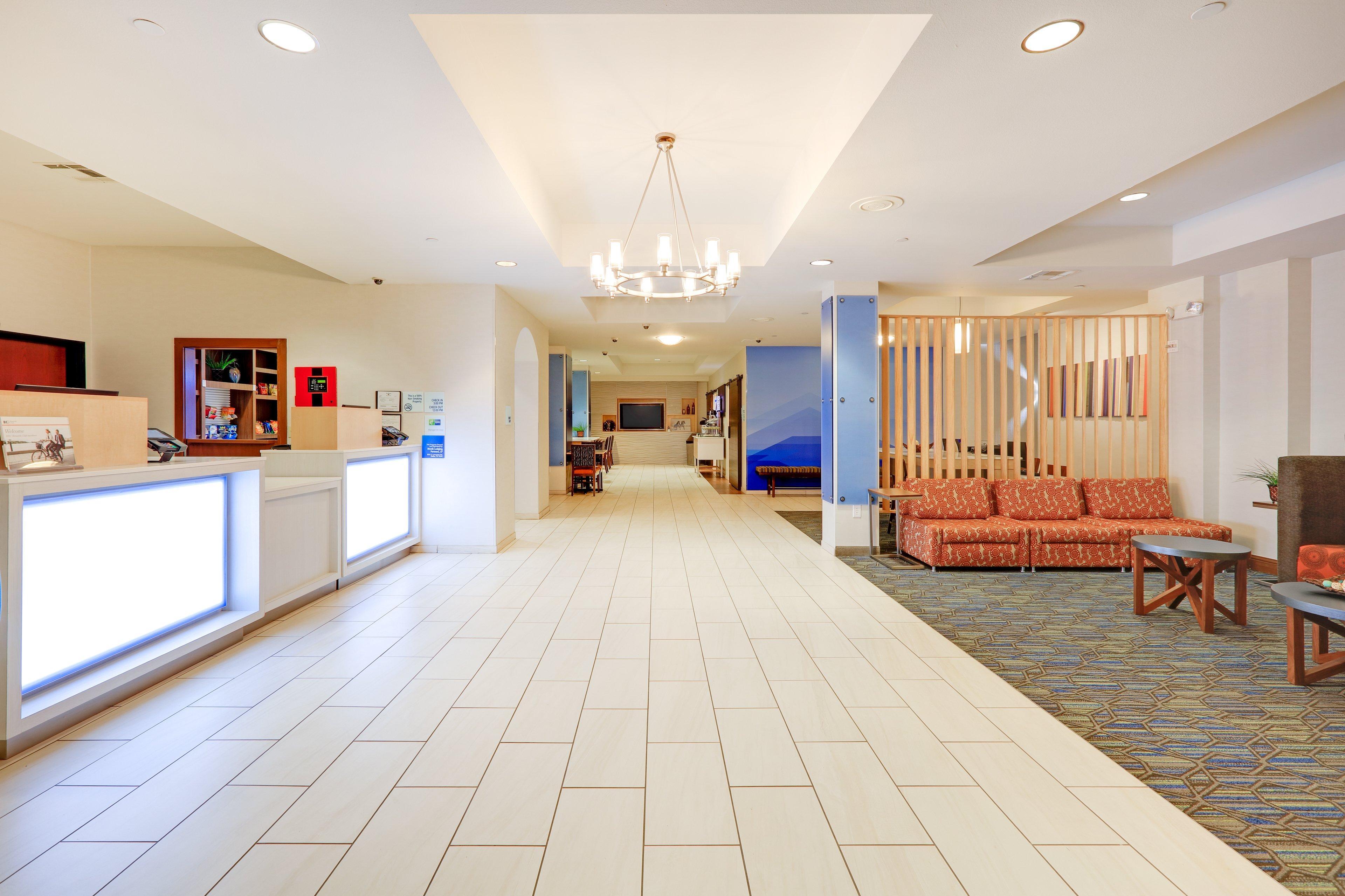 Holiday Inn Express Hotel & Suites Burleson - Fort Worth, An Ihg Hotel Екстер'єр фото